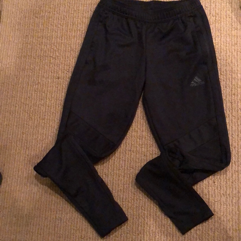 Adidas Climate-cool joggers. Womens size XS 4-6.